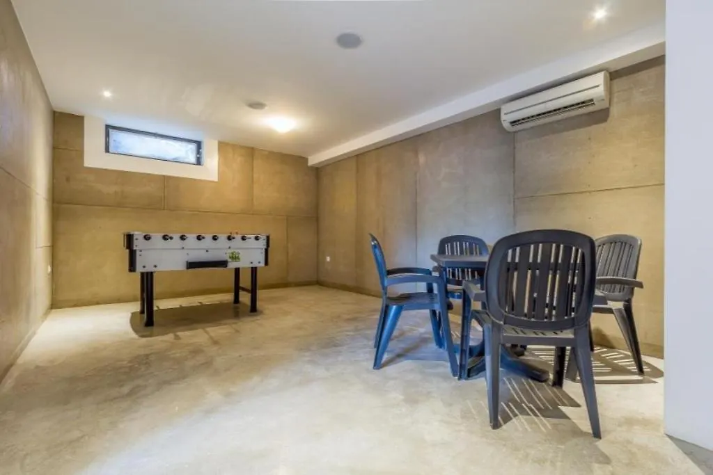 Casa Moderna Villa Pula 0*,  Croatia